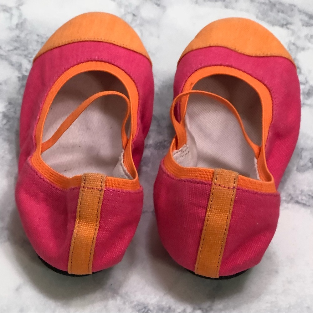 Nordstrom Rack toddler grl neon pink slip ons